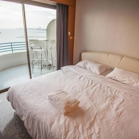 Pattaya Seaside Balcony/Beach Front/4 Peoples Na Chom Thian Esterno foto